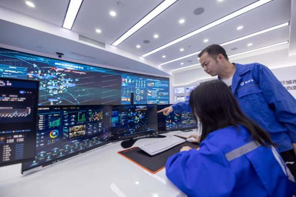 金元速配 台风“竹节草”逼近上海，城市路网、轨道交通和工地现场严阵以待